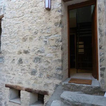 Hotel La Maison De La Tour